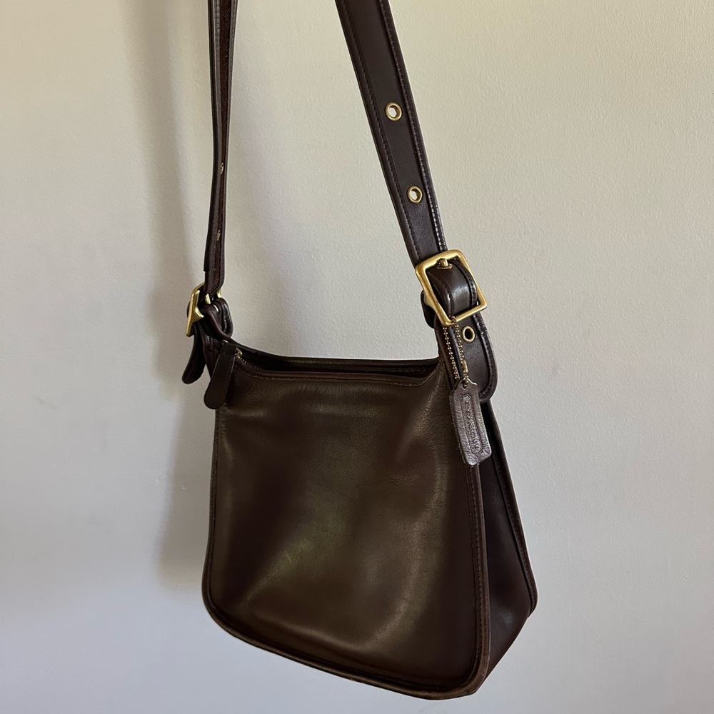 Coach Vintage Large Legacy Zip Dark Brown Leather Shoulder Bag - Picture 2 of 15